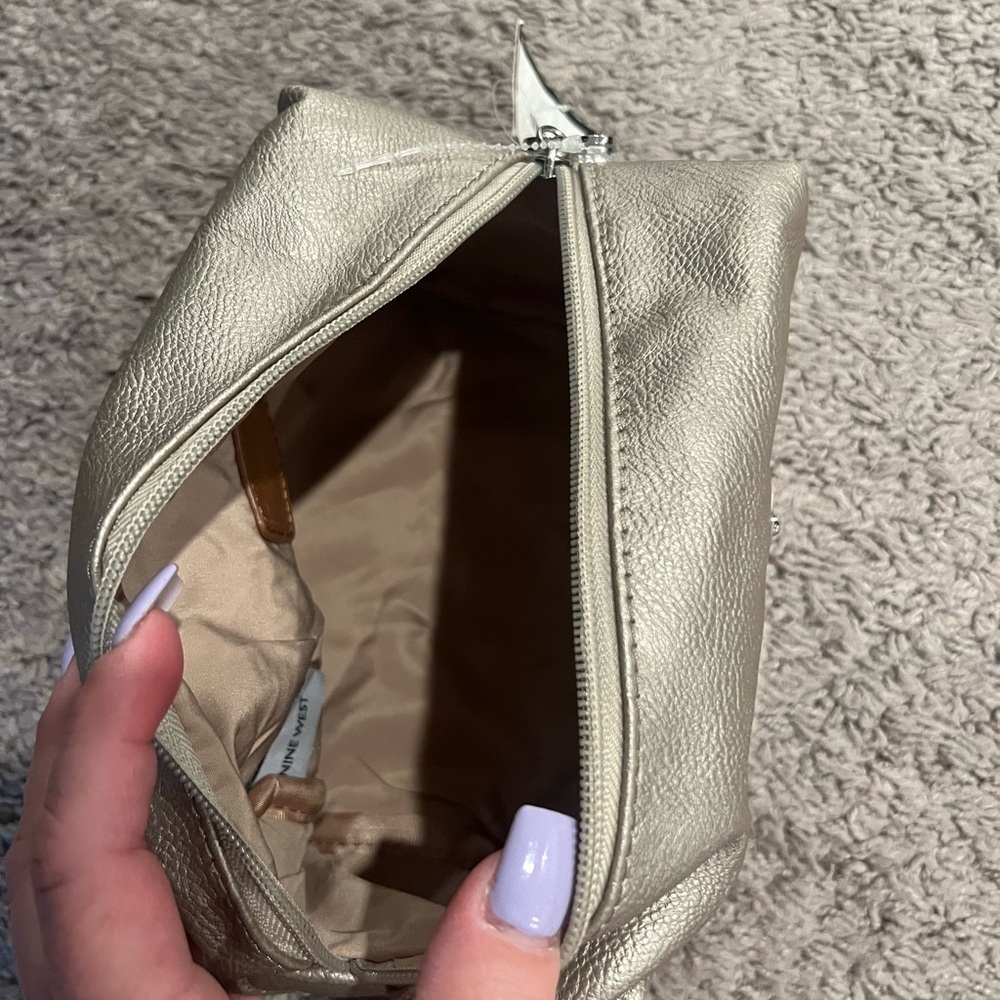 Nine West Crossbody Bag light pink in color - Picture 10 of 10